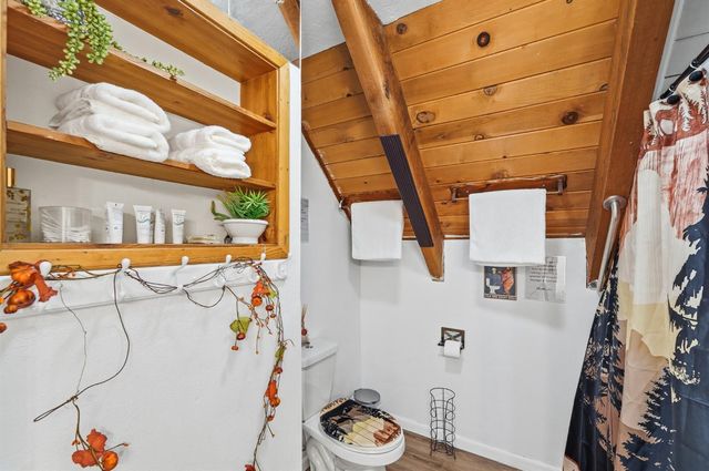 29667 Lassen Dr, Long Barn, CA 95335