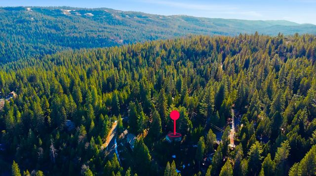 29667 Lassen Dr, Long Barn, CA 95335