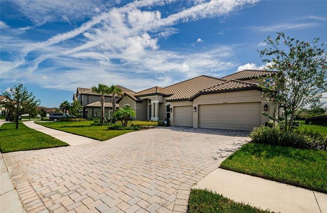 33161 KATELAND DRIVE, Wesley Chapel, FL 33545