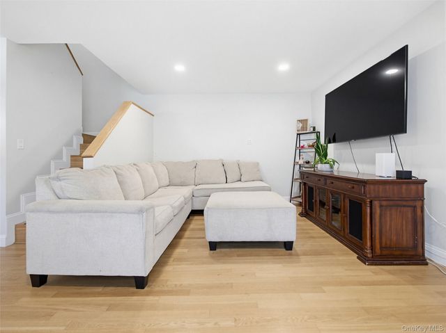 1 Heritage Drive J, New City, NY 10956