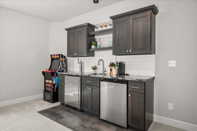 4219 S Bernson Ct, Spokane, WA 99223