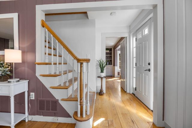 27 Whereaway Lane, Wellfleet, MA 02667