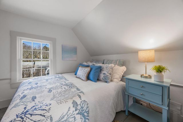 27 Whereaway Lane, Wellfleet, MA 02667