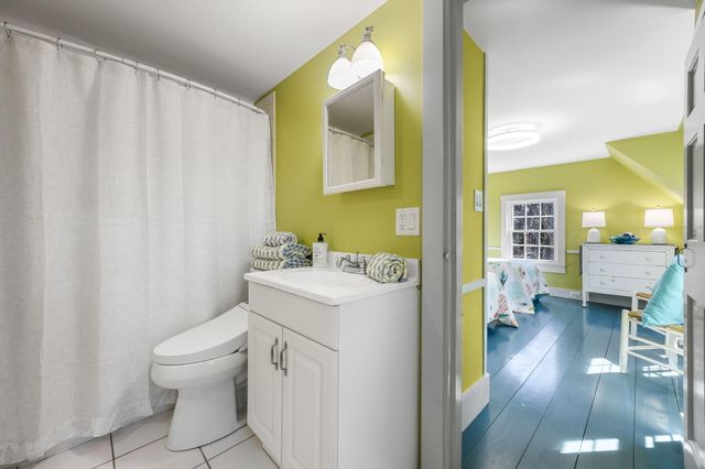 27 Whereaway Lane, Wellfleet, MA 02667