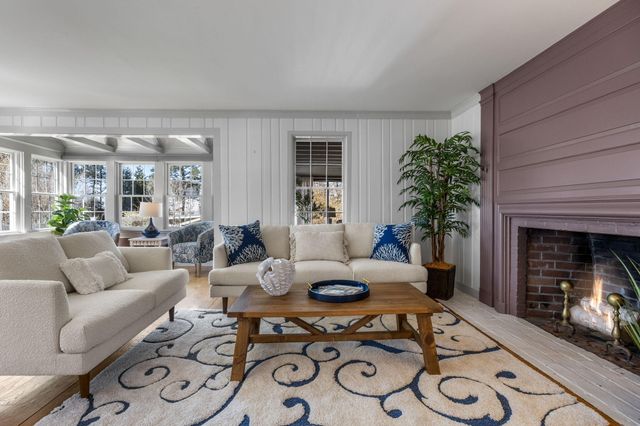 27 Whereaway Lane, Wellfleet, MA 02667