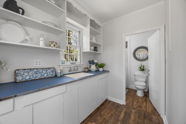 27 Whereaway Lane, Wellfleet, MA 02667