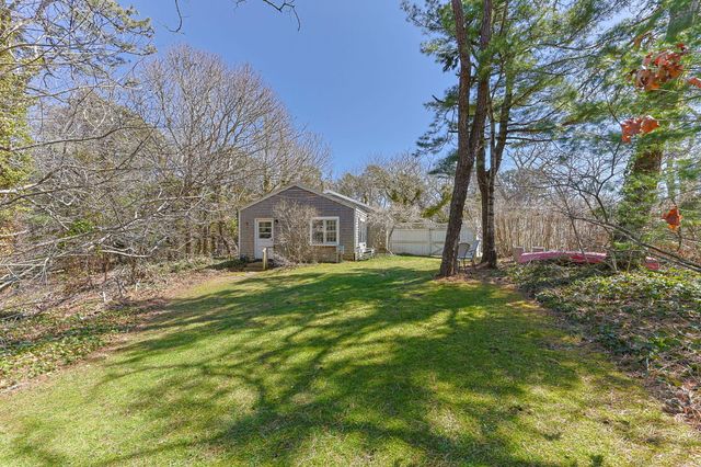 27 Whereaway Lane, Wellfleet, MA 02667