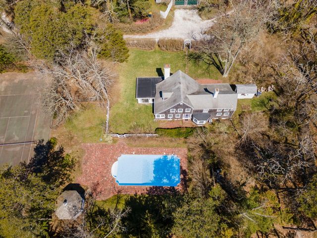 27 Whereaway Lane, Wellfleet, MA 02667