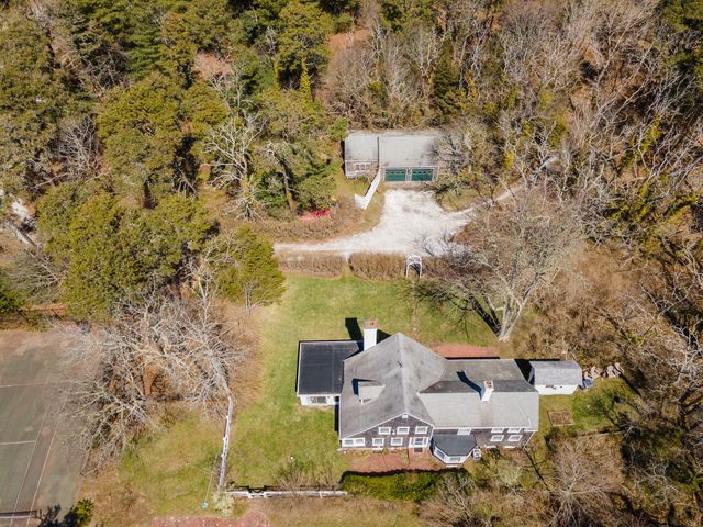 27 Whereaway Lane, Wellfleet, MA 02667