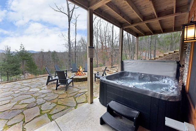 120 Aska Forest Trail, Blue Ridge, GA 30513