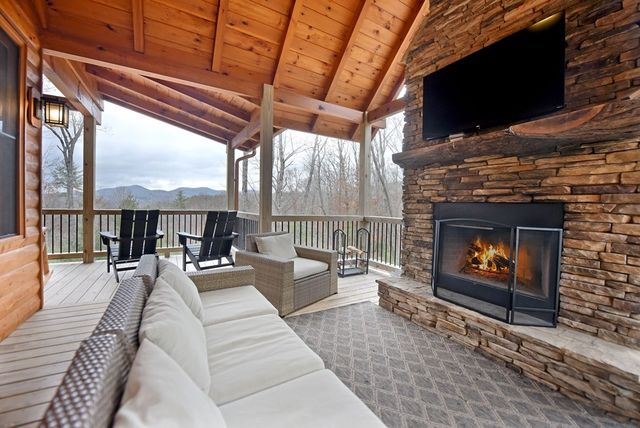 120 Aska Forest Trail, Blue Ridge, GA 30513