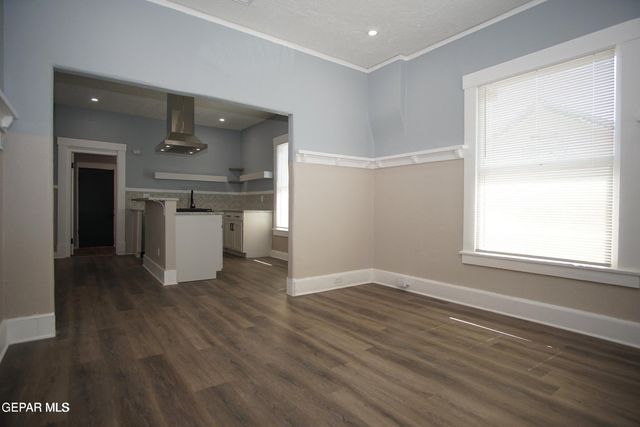 2405 LEBANON Avenue, El Paso, TX 79930