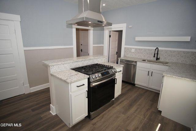 2405 LEBANON Avenue, El Paso, TX 79930