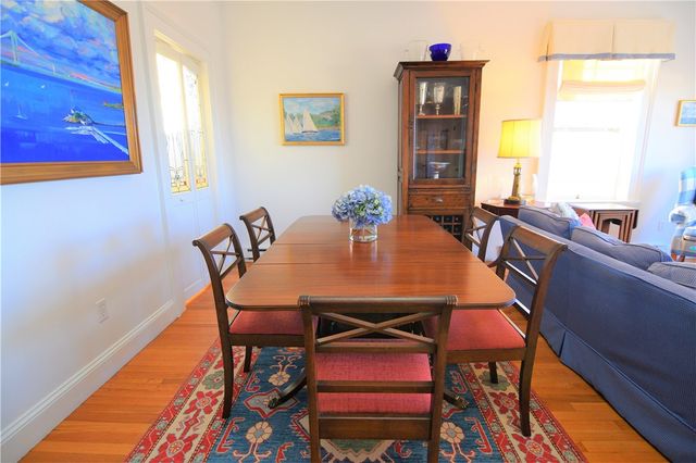 35 Chastellux Avenue J, Newport, RI 02840
