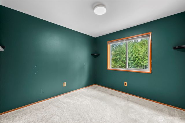 6537 Seabeck Highway, Bremerton, WA 98312