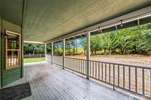 6537 Seabeck Highway, Bremerton, WA 98312