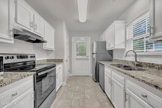 720 S 7th Street, Wilmington, NC 28401