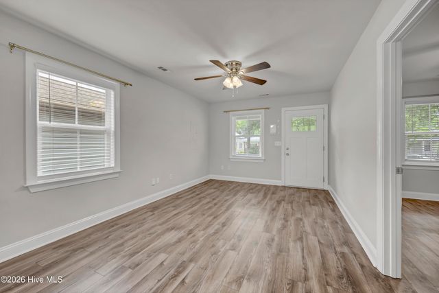 720 S 7th Street, Wilmington, NC 28401