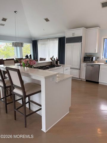 165 Sunset Lane, Mantoloking, NJ 08738