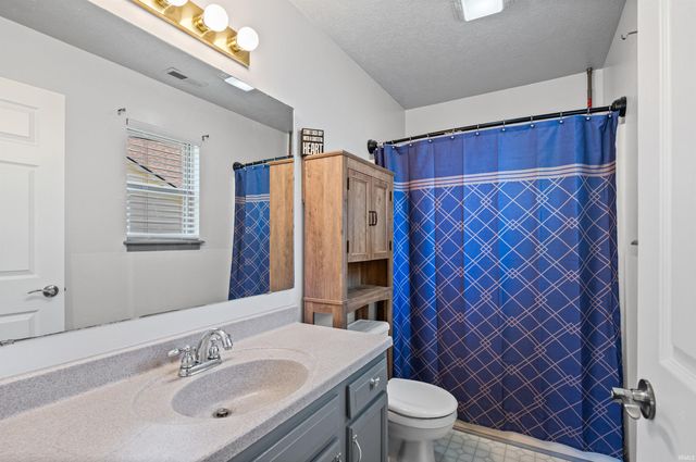 208 Penridge Lane, Lafayette, IN 47905