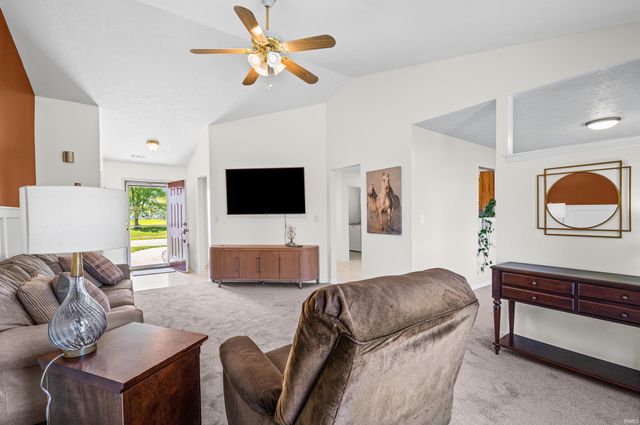 208 Penridge Lane, Lafayette, IN 47905