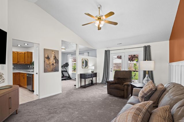 208 Penridge Lane, Lafayette, IN 47905