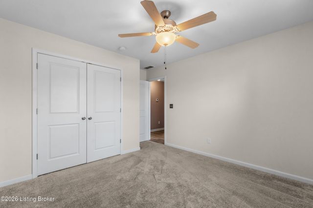 10012 Crooked Oak Way, Louisville, KY 40291