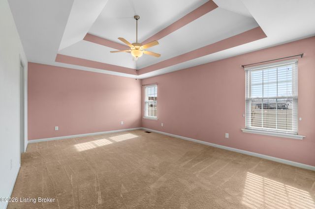 10012 Crooked Oak Way, Louisville, KY 40291