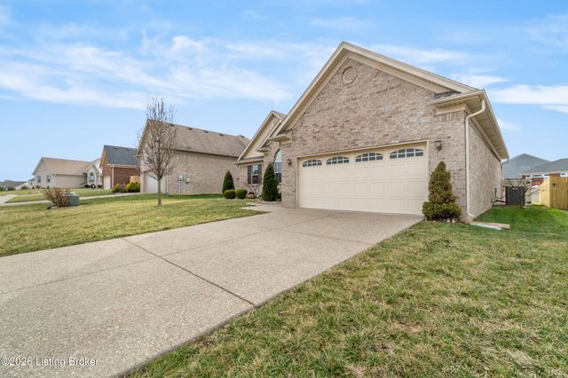 10012 Crooked Oak Way, Louisville, KY 40291