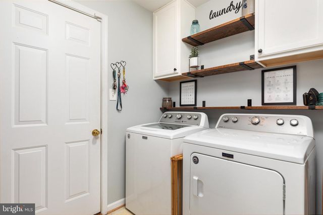 603 CRYSTAL LN, Strasburg, VA 22657