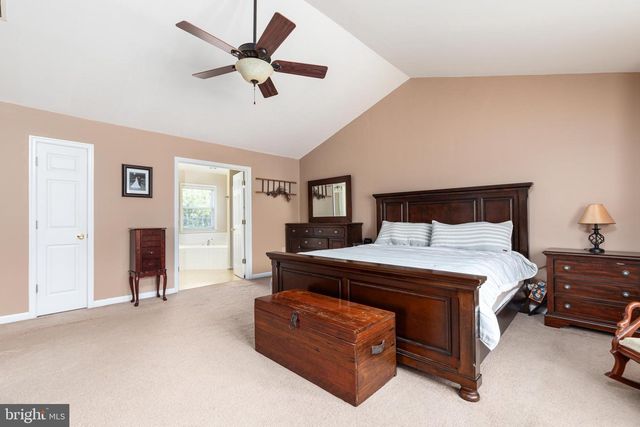 603 CRYSTAL LN, Strasburg, VA 22657