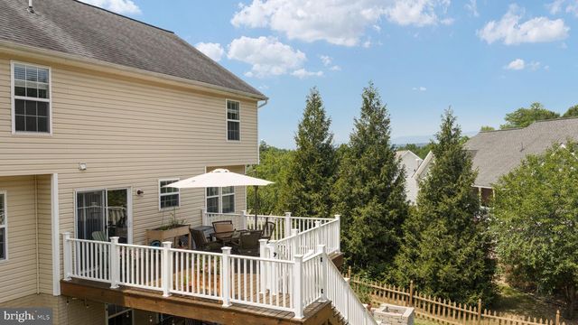 603 CRYSTAL LN, Strasburg, VA 22657