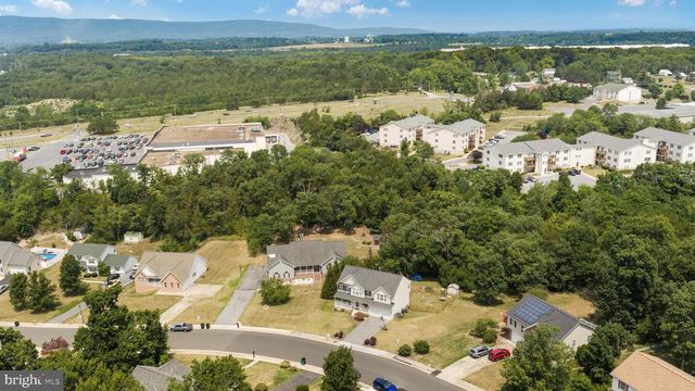 603 CRYSTAL LN, Strasburg, VA 22657