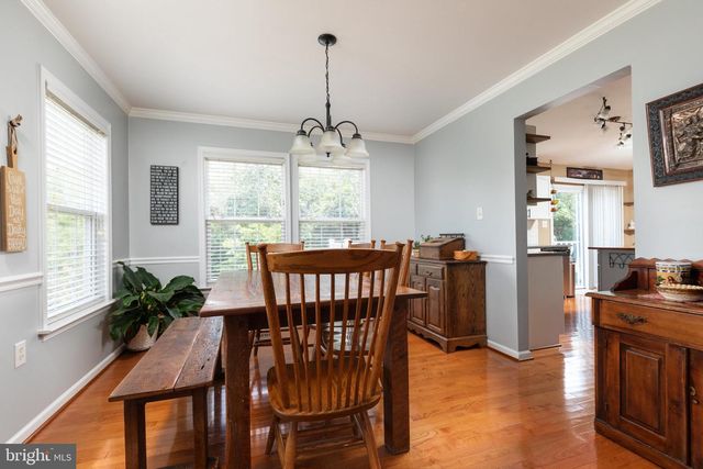 603 CRYSTAL LN, Strasburg, VA 22657