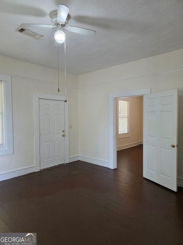 905 South Parkway, Lagrange, GA 30240