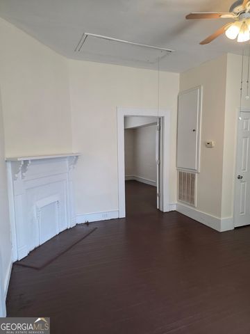 905 South Parkway, Lagrange, GA 30240