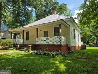 905 South Parkway, Lagrange, GA 30240