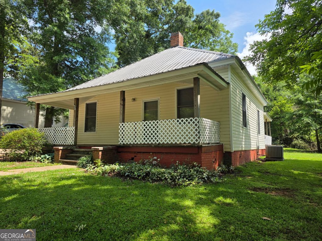 905 South Parkway, Lagrange, GA 30240