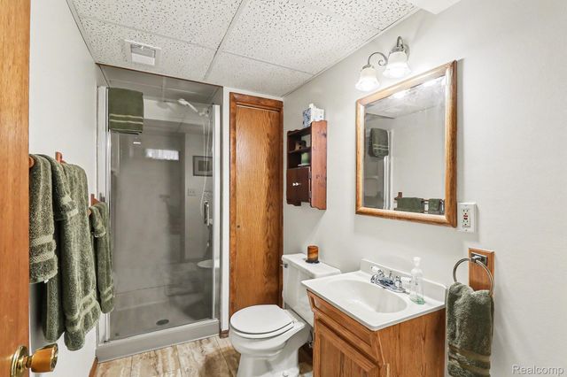 3594 Cordley Lake Road, Hamburg Township, MI 48169