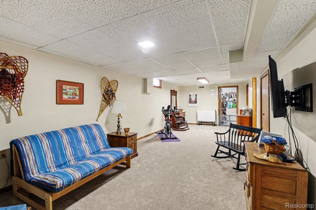 3594 Cordley Lake Road, Hamburg Township, MI 48169