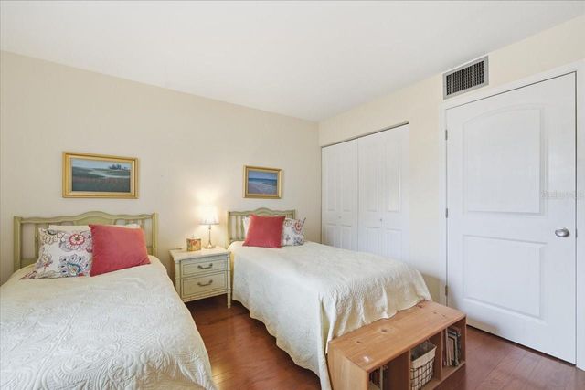 400 GLENNES LANE 103, Dunedin, FL 34698