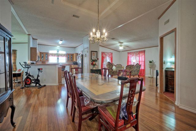 901 County Road 134 RD, Hutto, TX 78634