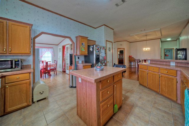 901 County Road 134 RD, Hutto, TX 78634