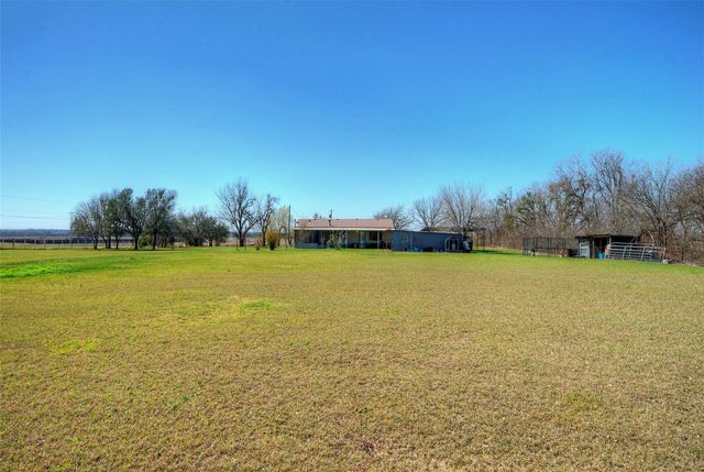 901 County Road 134 RD, Hutto, TX 78634
