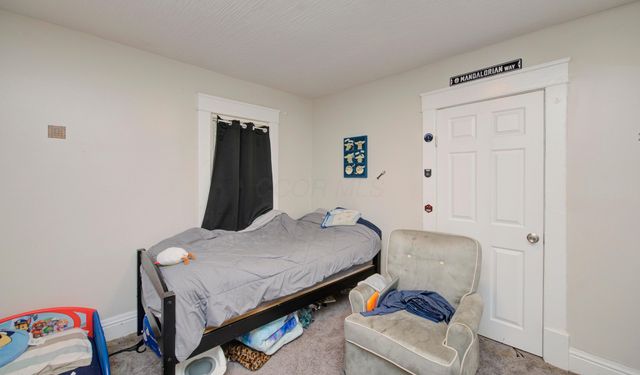 31 S Ogden Avenue, Columbus, OH 43204