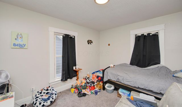 31 S Ogden Avenue, Columbus, OH 43204