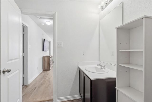 1645 Gale Drive, Pelican Bay, TX 76020