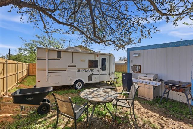 1645 Gale Drive, Pelican Bay, TX 76020