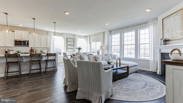 446 LIBERTY TRAIL, Sellersville, PA 18960