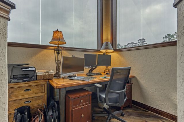 40 Logansport Court, Montgomery, TX 77356